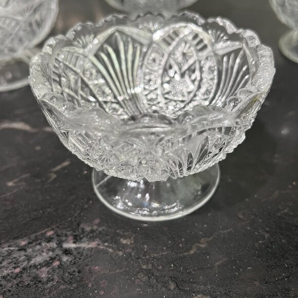 Madora glass bowls - Starburst Sawtooth RIm Small Footed Compote/Dessert… - Picture 4 of 13